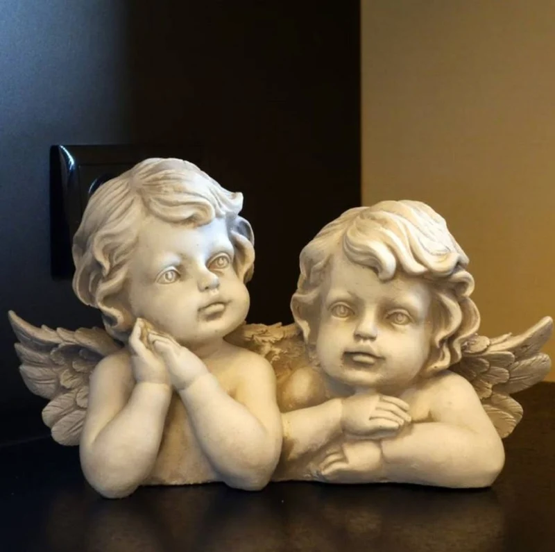 Casa Padrino Jugendstil Deko Skulptur 2 Engel Grau 31 x 15 x H. 19 cm - Elegante Deko Stein Figur - Wohnzimmer Deko - Garten Deko - Barock & Jugendstil Deko Accessoires