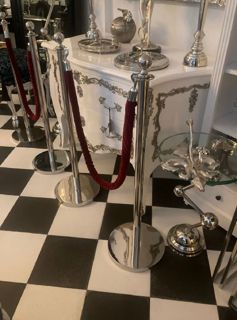 Casa Padrino Luxus VIP Absperrung Silber / Bordeauxrot Ø 32 x H. 106 cm - Absperrungsständer mit Seil - Hotel Accessoires - Restaurant Accessoires - Luxus Kollektion