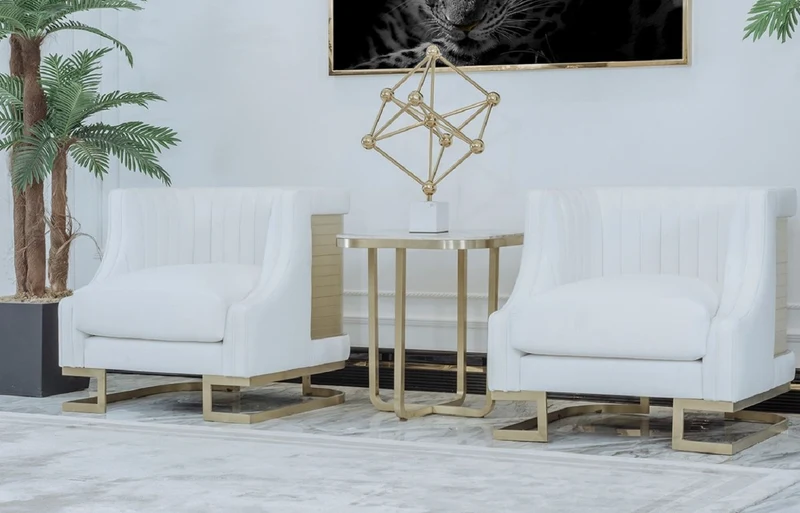 Casa Padrino Luxus Sessel Weiß / Gold 80 x 87 x H. 77 cm - Wohnzimmer Sessel - Hotel Sessel - Wohnzimmer Möbel - Hotel Möbel - Luxus Möbel - Luxus Einrichtung