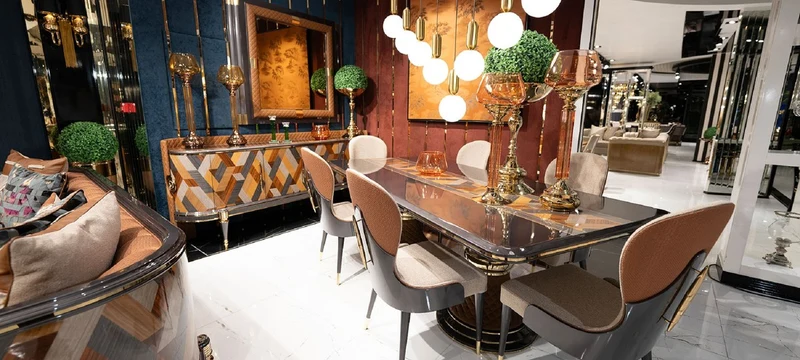 Casa Padrino Luxus Art Deco Möbel Set Mehrfarbig / Braun / Grau / Gold - 1 Luxus Art Deco Sideboard mit 4 Türen & 1 Luxus Art Deco Spiegel - Luxus Art Deco Möbel