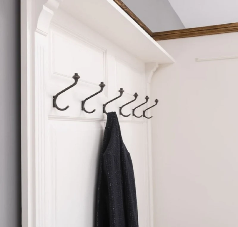 Casa Padrino Landhausstil Garderobenschrank Weiß / Braun 205 x 65 x H. 210 cm - Massivholz Garderobe - Flur Schrank - Garderoben Möbel - Massivholz Möbel - Landhausstil Möbel
