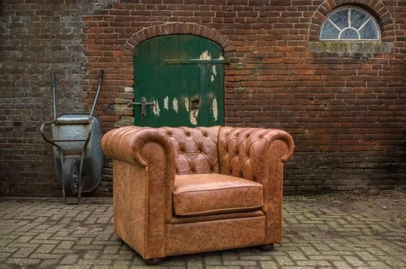 Casa Padrino Luxus Chesterfield Leder Sessel Vintage Braun / Dunkelbraun 105 x 95 x H. 80 cm - Chesterfield Echtleder Wohnzimmer Sessel - Chesterfield Möbel - Echtleder Möbel - Luxus Möbel