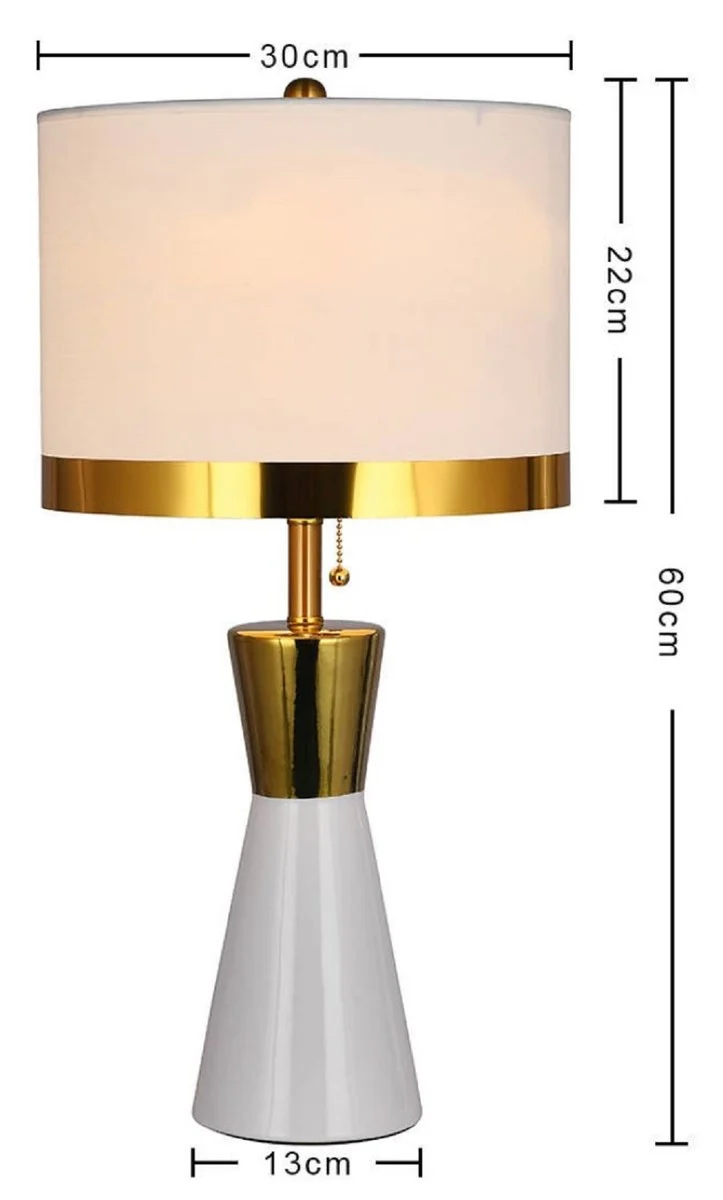 Casa Padrino Luxus Keramik Tischleuchte Weiß / Gold / Weiß Ø 30 x H. 60 cm - Runde Keramik Schreibtischleuchte mit Lampenschirm - Luxus Keramik Leuchten
