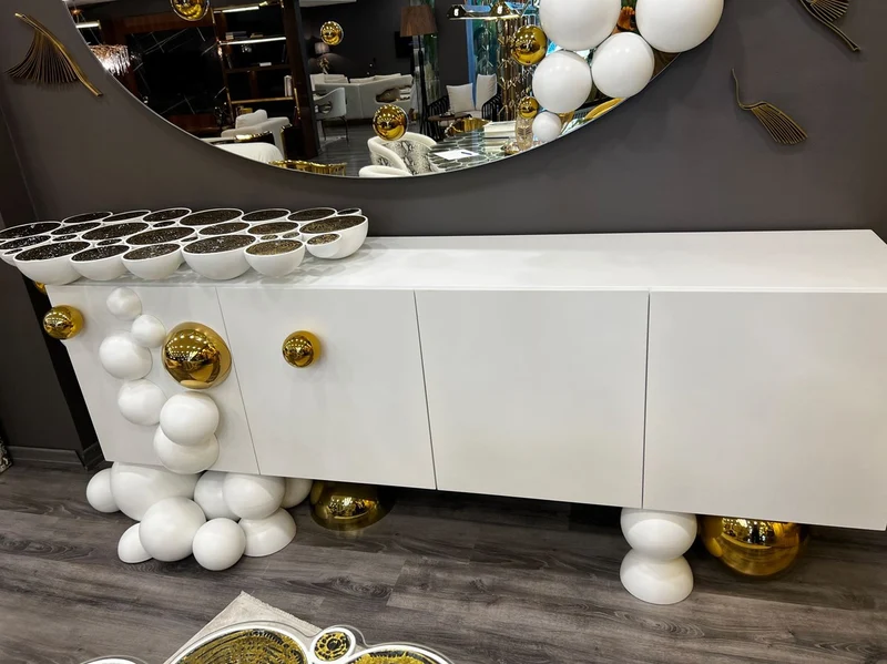 Casa Padrino Luxus Designer Sideboard Weiß / Gold 255 x 52 x H. 100 cm - Massivholz Schrank mit 4 Türen - Luxus Möbel - Hotel Möbel - Designer Möbel