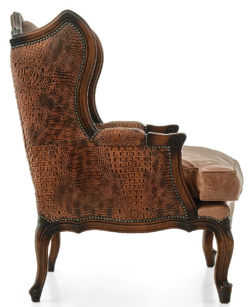 Casa Padrino Luxus Barock Leder Ohrensessel Braun - Handgefertigter Barockstil Wohnzimmer Echtleder Sessel - Luxus Wohnzimmer Möbel im Barockstil - Barock Leder Möbel - Edel & Prunkvoll