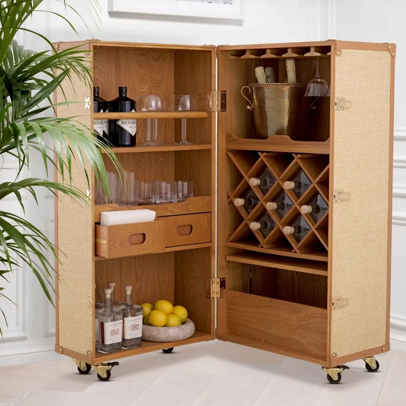 Casa Padrino Luxus Weinschrank im Koffer Design Naturfarben / Braun 59 x 59 x H. 122,5 cm - Kofferschrank mit Rollen - Bar Möbel - Luxus Möbel - Luxus Qualität