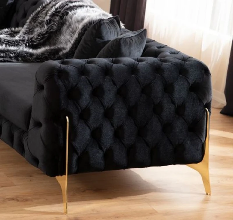 Casa Padrino Luxus Chesterfield Ecksofa Schwarz / Gold 310 x 270 x H. 70 cm - Chesterfield Wohnzimmer Sofa - Wohnzimmer Möbel - Luxus Chesterfield Möbel - Luxus Wohnzimmer Einrichtung