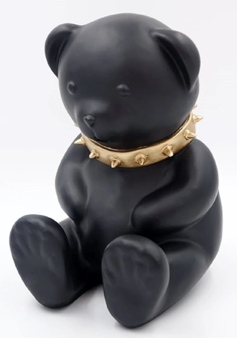 Casa Padrino Luxus Designer Dekofigur Teddybär mit Halsband Schwarz / Gold H. 31 cm - Kunstharz Deko Skulptur - Luxus Deko Figur - Designer Deko Figur - Luxus Accessoires