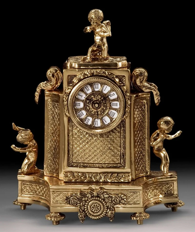 Casa Padrino Luxus Barock Tischuhr Gold 29 x H. 34 cm - Handgefertigte Bronze Uhr im Barockstil - Barock Schreibtischuhr - Barock Schreibtisch Deko - Barock Deko Accessoires - Barockstil Uhren