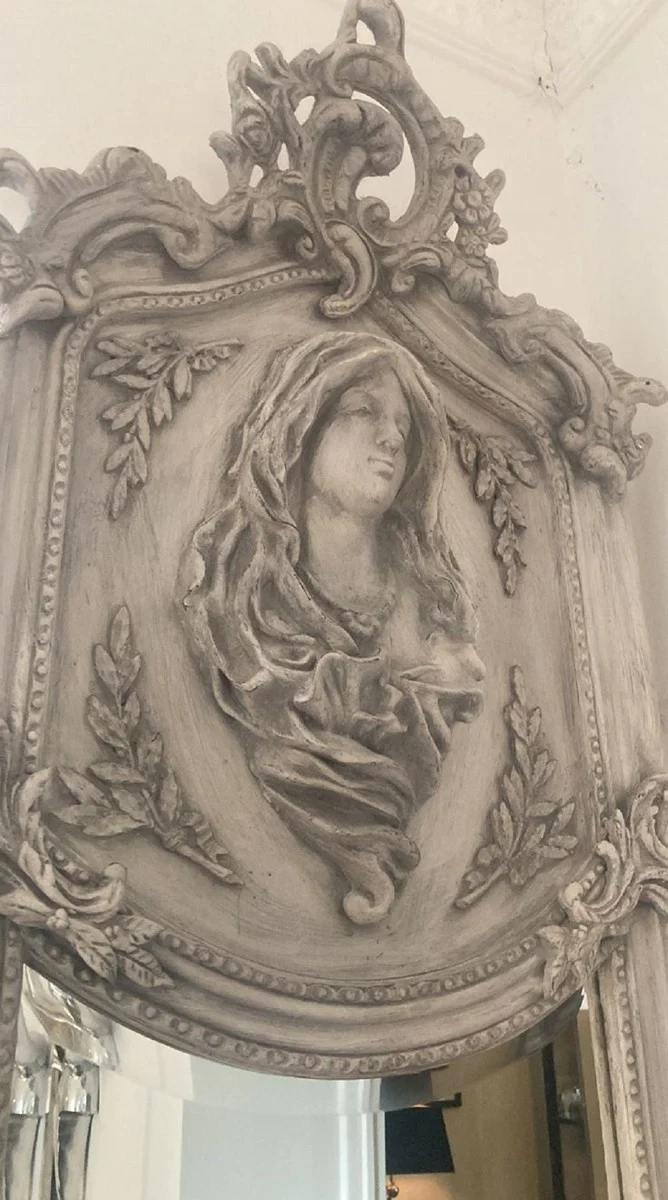 Casa Padrino Barock Spiegel Madonna Grau - Handgefertigter Antik Stil Wandspiegel - Garderoben Spiegel - Wohnzimmer Spiegel - Barock Möbel