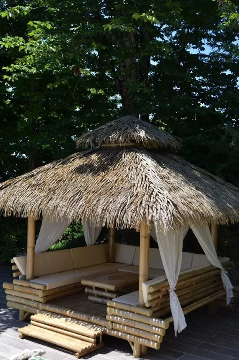 Casa Padrino Luxus Gartenhaus Naturfarben 330 x 300 x H. 345 cm - Wetterbeständiges Bambus Garten Haus - Bambus Pool Haus - Bambus Outdoor Haus - Luxus Bambus Gartenhäuser