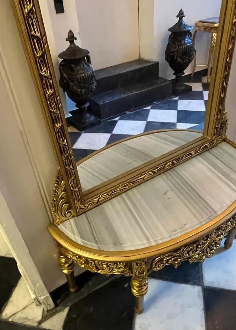 Casa Padrino Barock Spiegelkonsole mit Marmorplatte Gold / Grau - Prunkvolle Barock Konsole mit Spiegel - Garderoben Möbel Barockstil - Barock Möbel - Edel & Prunkvoll