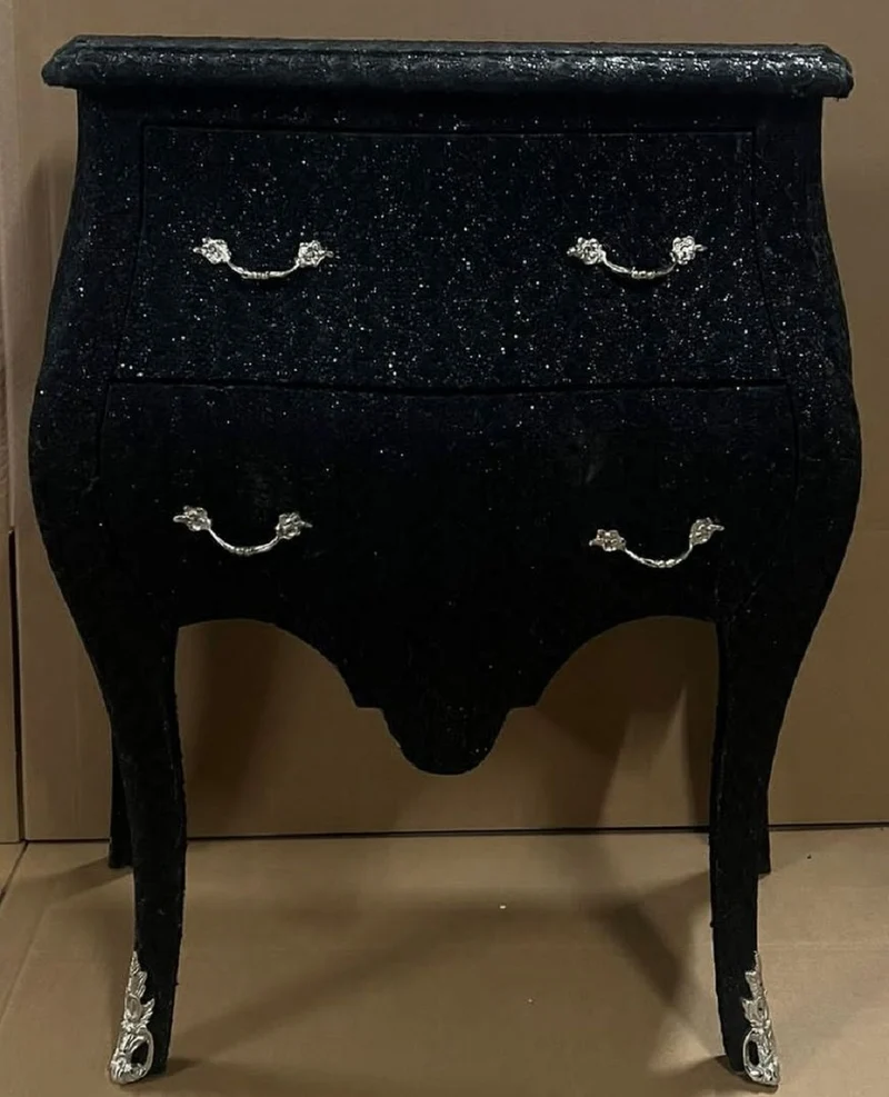 Casa Padrino Barock Kommode Schwarz Glitzer Look / Silber - Handgefertigte Barockstil Nachtkommode mit 2 Schubladen - Barock Möbel - Schlafzimmer Möbel im Barockstil