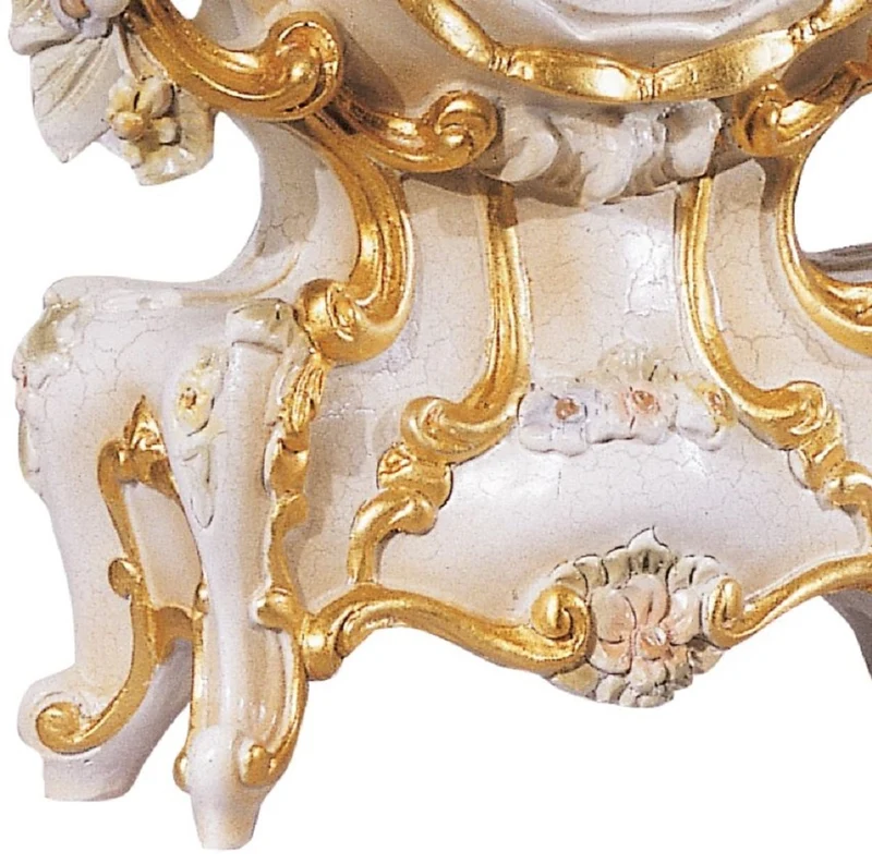 Casa Padrino Luxus Barock Tischuhr Weiß / Creme / Mehrfarbig / Gold - Prunkvolle Barockstil Uhr - Handgeschnitzte Barock Schreibtischuhr - Luxus Qualität - Made in Italy
