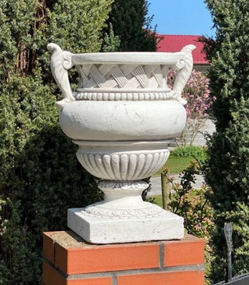 Casa Padrino Barock Garten Deko Blumentopf Weiß H. 53 cm - Prunkvoller Pflanzentopf im Barockstil - Barock Garten Deko - Barock Terrassen Deko - Barock Deko Accessoires