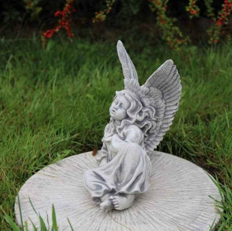 Casa Padrino Jugendstil Garten Deko Skulptur Engel Grau 17 x 33 x H. 27 cm - Elegante Garten Deko Stein Figur - Barock & Jugendstil Garten Deko Accessoires