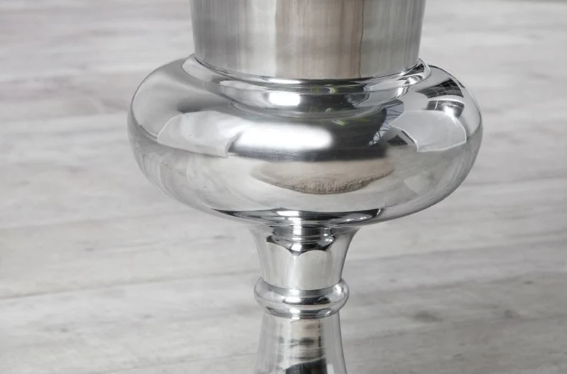 Casa Padrino Designer Aluminium Vase Silber Ø 35 x H. 60 cm - Luxus Blumenvase im Pokal Design