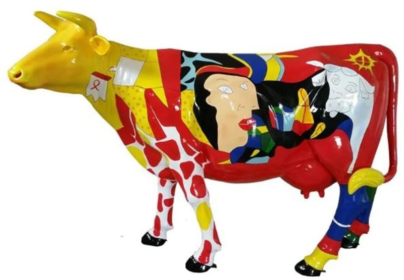 Casa Padrino Designer Gartendeko Skulptur Kuh Mehrfarbig 210 x 55 x H. 147 cm - Riesige Dekofigur - Lebensgroße Tierfigur