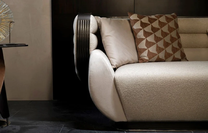 Casa Padrino Luxus Sofa Creme / Grau / Schwarz / Gold 275 x 95 x H. 80 cm - Wohnzimmer Sofa - Hotel Sofa - Wohnzimmer Möbel - Wohnzimmer Einrichtung - Hotel Möbel - Luxus Möbel - Luxus Einrichtung