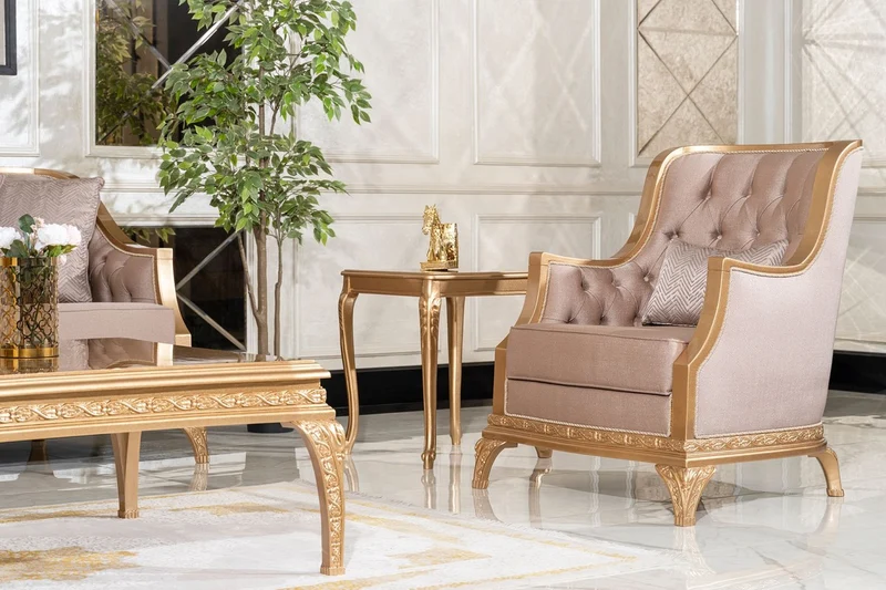 Casa Padrino Luxus Barock Wohnzimmer Sessel Braun / Gold - Handgefertigter Barockstil Sessel mit dekorativem Kissen - Luxus Wohnzimmer Möbel im Barockstil - Barock Möbel