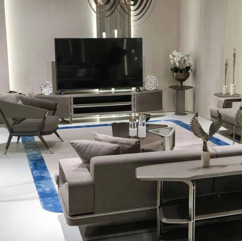 Casa Padrino Luxus TV Schrank Grau / Silber 250 x 50 x H. 55 cm - Massivholz Sideboard mit 2 Türen - Wohnzimmer Möbel - Luxus Möbel - Luxus Einrichtung