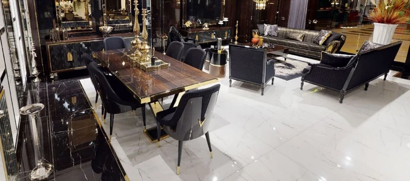 Casa Padrino Luxus Barock Sessel Lila / Schwarz - Prunkvoller Wohnzimmer Sessel mit elegantem Muster - Luxus Wohnzimmer Möbel im Barockstil - Barock Möbel - Barock Einrichtung