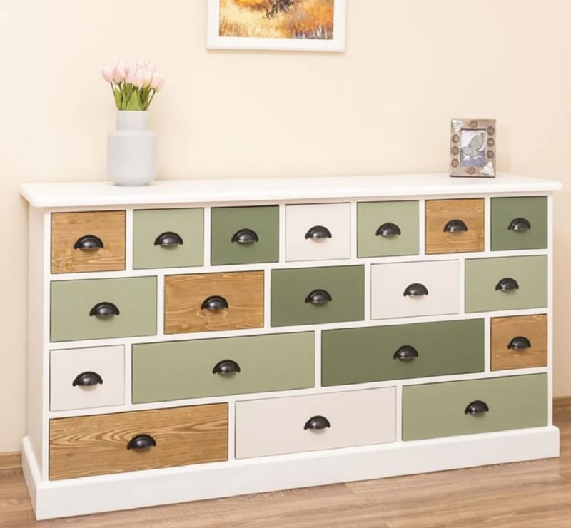 Casa Padrino Landhausstil Kommode Weiß / Grün / Naturfarben 180 x 48 x H. 95 cm - Massivholz Schrank mit 19 Schubladen - Landhausstil Möbel - Möbel im Landhausstil - Landhausstil Einrichtung