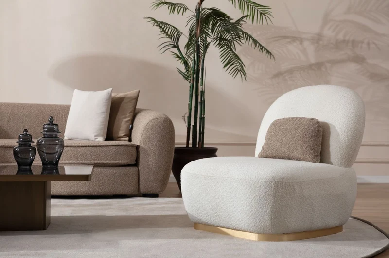 Casa Padrino Luxus Sessel Weiß / Messing 87 x 102 x H. 85 cm - Wohnzimmer Sessel - Hotel Sessel - Wohnzimmer Möbel - Hotel Möbel - Luxus Möbel - Luxus Wohnzimmer Einrichtung