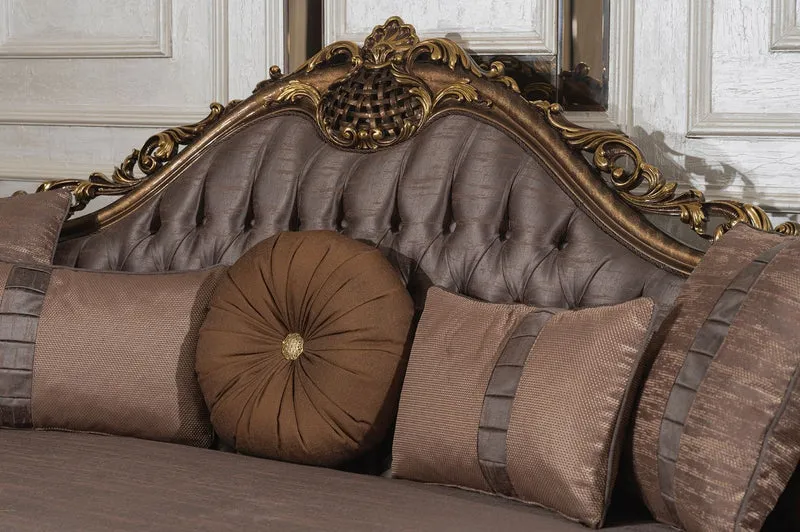 Casa Padrino Luxus Barock Wohnzimmer Sofa Grau / Braun / Gold - Handgefertigtes Barockstil Sofa mit dekorativen Kissen - Luxus Wohnzimmer Möbel im Barockstil - Barock Möbel - Edel & Prunkvoll