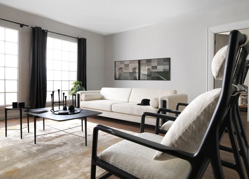 Casa Padrino Luxus Sessel Cremeweiß / Matt Schwarz 69 x 92 x H. 107 cm - Wohnzimmer Sessel - Hotel Sessel - Wohnzimmer Möbel - Hotel Möbel - Luxus Möbel - Luxus Einrichtung