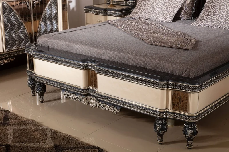 Casa Padrino Luxus Barock Doppelbett Hellblau / Beige / Schwarz / Gold - Prunkvolles Massivholz Bett - Luxus Schlafzimmer Möbel im Barockstil - Barock Schlafzimmer Möbel