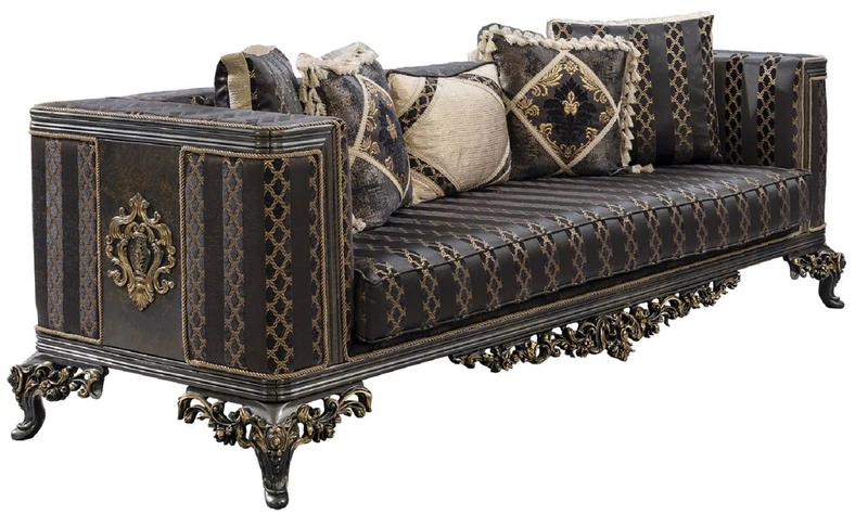 Casa Padrino Luxus Barock Wohnzimmer Set Lila / Grau / Gold - 2 Barock Sofas & 2 Barock Sessel & 1 Barock Couchtisch - Luxus Wohnzimmer Möbel im Barockstil - Barock Möbel - Edel & Prunkvoll