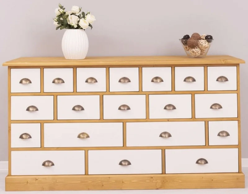 Casa Padrino Landhausstil Kommode Naturfarben / Weiß 180 x 48 x H. 95 cm - Massivholz Schrank mit 19 Schubladen - Landhausstil Möbel - Möbel im Landhausstil - Landhausstil Einrichtung