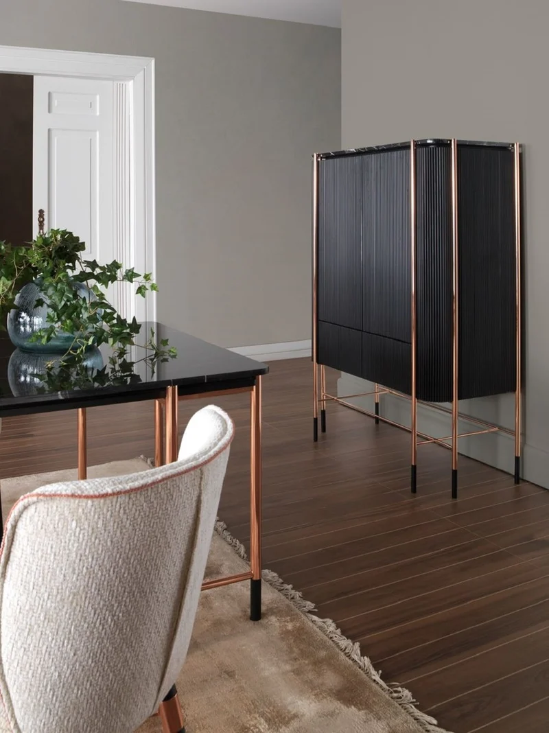 Casa Padrino Luxus Esszimmer Stuhl 8er Set Weiß / Schwarz / Kupfer 50 x 54 x H. 83 cm - Esszimmer Möbel - Restaurant Möbel - Hotel Möbel - Luxus Möbel - Luxus Kollektion