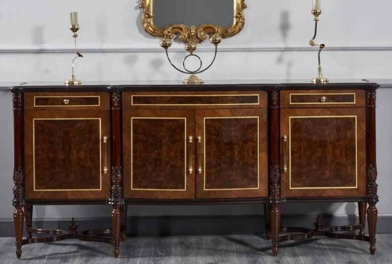 Casa Padrino Luxus Barock Sideboard Dunkelbraun / Braun - Prunkvoller Massivholz Schrank mit 4 Türen und 3 Schubladen - Luxus Möbel im Barockstil - Barock Möbel - Edel & Prunkvoll