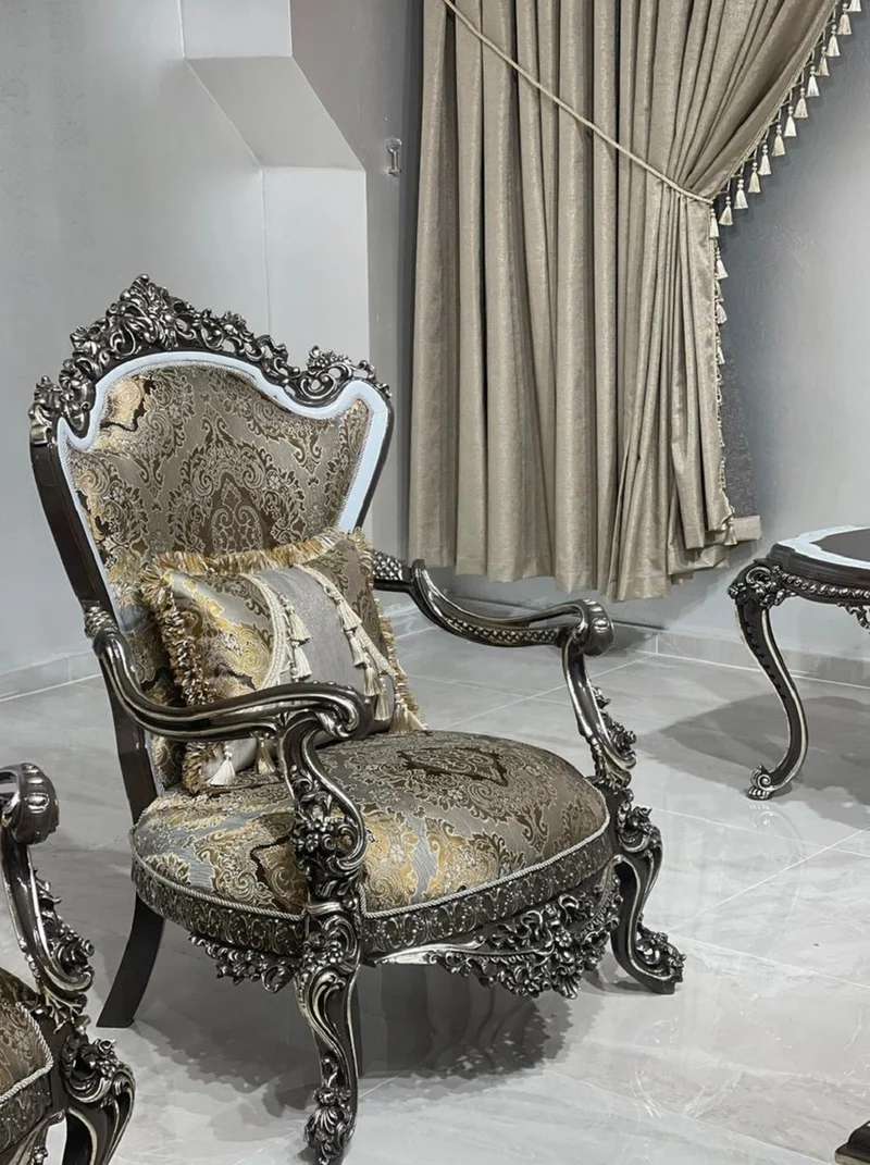 Casa Padrino Luxus Barock Sessel Silber / Gold / Weiß / Schwarz / Silber - Prunkvoller Wohnzimmer Sessel - Barockstil Wohnzimmer Möbel - Luxus Möbel im Barockstil - Barock Einrichtung