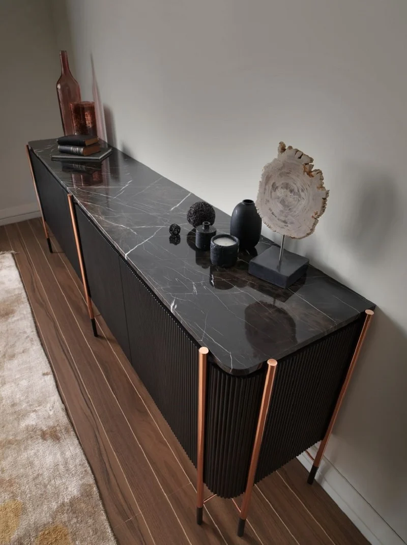 Casa Padrino Luxus Sideboard Schwarz / Matt Schwarz / Kupfer 240 x 47 x H. 80 cm - Massivholz Schrank mit 4 Türen und Marmorplatte - Esszimmer Möbel - Wohnzimmer Möbel - Hotel Möbel - Luxus Möbel