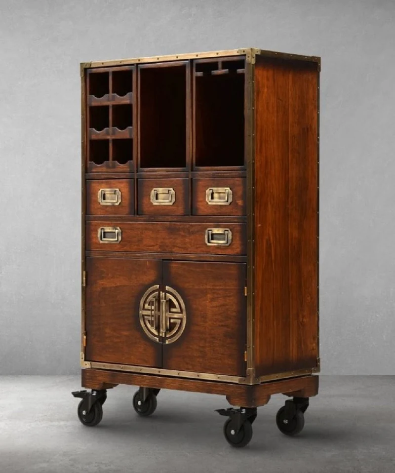Casa Padrino Luxus Vintage Stil Barschrank mit Rollen Braun 74 x 37 x H. 123 cm - Massivholz Weinschrank - Vintage Stil Bar Möbel - Luxus Bar Möbel - Massivholz Bar Möbel