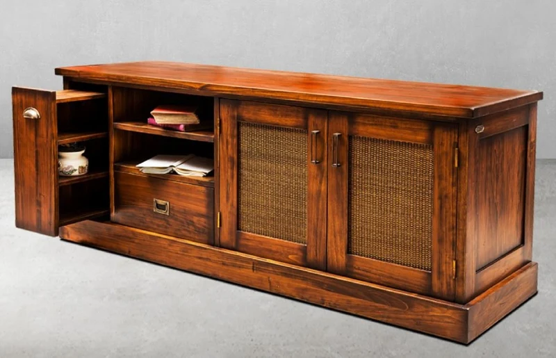 Casa Padrino Luxus Vintage Stil TV Schrank Braun / Messing 161 x 52 x H. 66 cm - Vintage Stil Sideboard mit 2 Türen und 2 Schubladen - Vintage Stil Wohnzimmer Möbel - Luxus Wohnzimmer Möbel