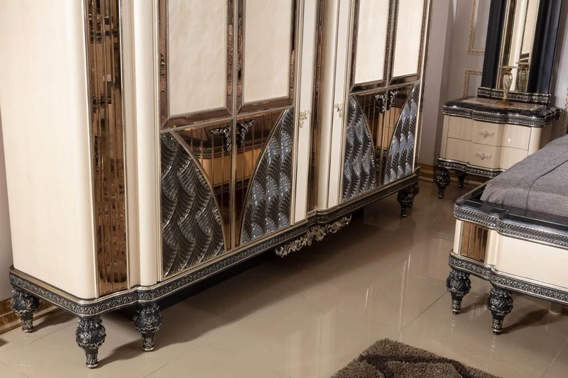 Casa Padrino Luxus Barock Nachtkommode Beige / Schwarz / Gold - Prunkvoller Barockstil Nachttisch mit 2 Schubladen - Luxus Schlafzimmer Möbel im Barockstil - Barock Möbel - Barock Interior