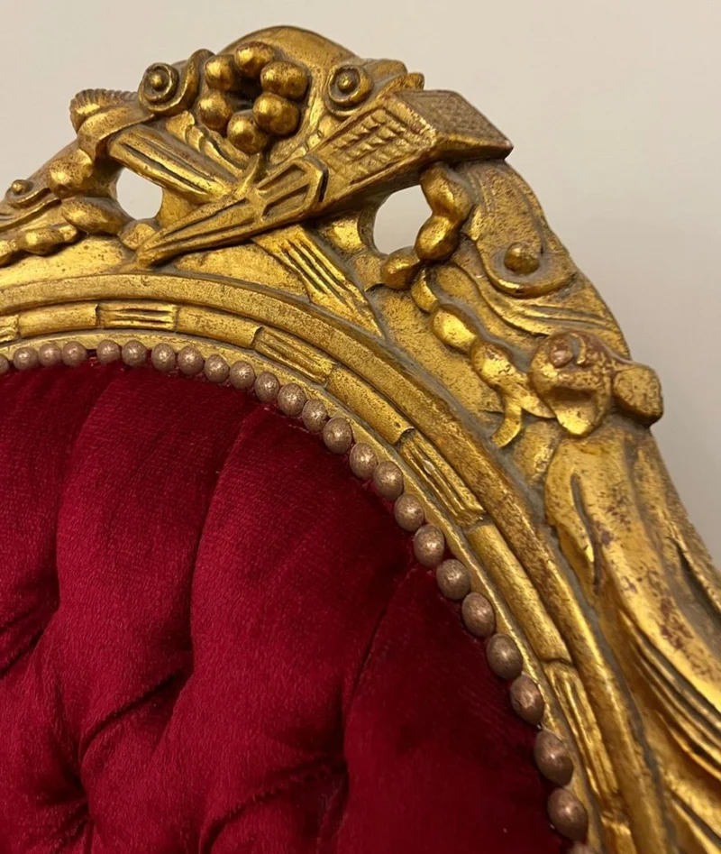 Casa Padrino Barock Wohnzimmer Sessel Bordeauxrot / Antik Gold - Handgefertigter Antik Stil Wohnzimmer Sessel - Wohnzimmer Möbel - Barock Möbel - Edel & Prunkvoll