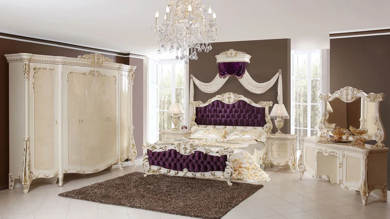 Casa Padrino Luxus Barock Schlafzimmer Set Lila / Weiß / Gold - 1 Doppelbett mit Kopfteil & 2 Nachtkommoden - Barock Schlafzimmer Möbel - Luxus Möbel im Barockstil - Edel & Prunkvoll