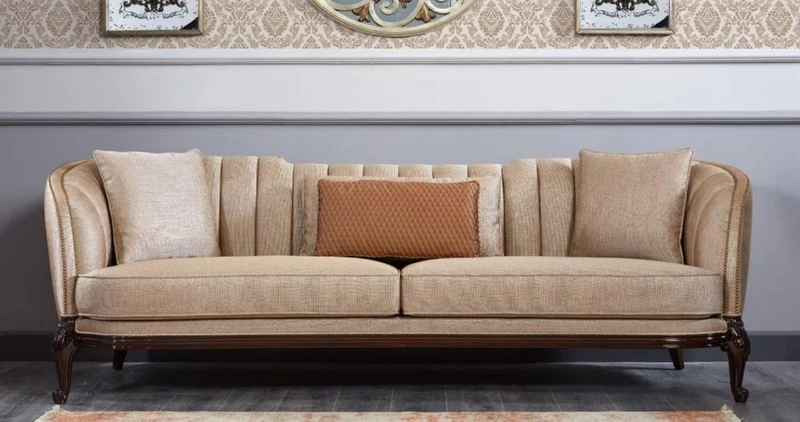Casa Padrino Luxus Barock Sofa Beige / Dunkelbraun - Prunkvolles Wohnzimmer Sofa - Barockstil Wohnzimmer Möbel - Luxus Möbel im Barockstil - Barock Einrichtung - Edel & Prunkvoll