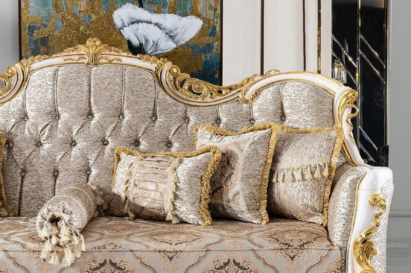 Casa Padrino Luxus Barock Sofa Silber / Beige / Schwarz / Weiß / Gold - Prunkvolles Wohnzimmer Sofa mit Glitzersteinen - Barockstil Wohnzimmer Möbel - Luxus Möbel im Barockstil - Barock Einrichtung