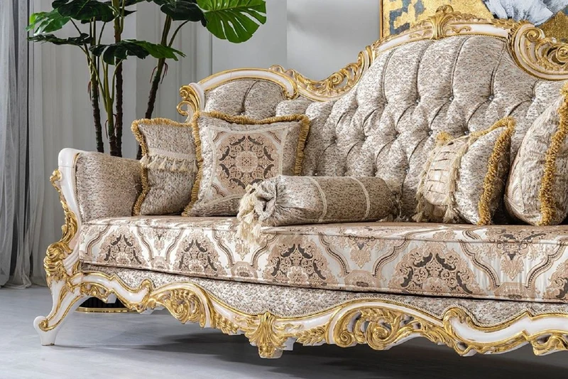 Casa Padrino Luxus Barock Sofa Silber / Beige / Schwarz / Weiß / Gold - Prunkvolles Wohnzimmer Sofa mit Glitzersteinen - Barockstil Wohnzimmer Möbel - Luxus Möbel im Barockstil - Barock Einrichtung