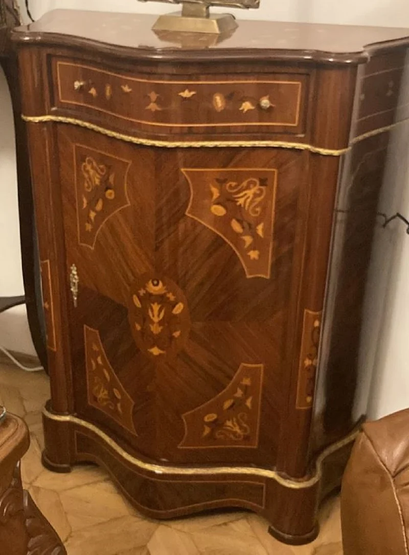 Casa Padrino Barock Kommode mit Schublade und Tür Braun Intarsien / Gold - Handgefertigter Massivholz Schrank im Barockstil - Möbel im Barockstil - Barock Möbel - Barock Einrichtung