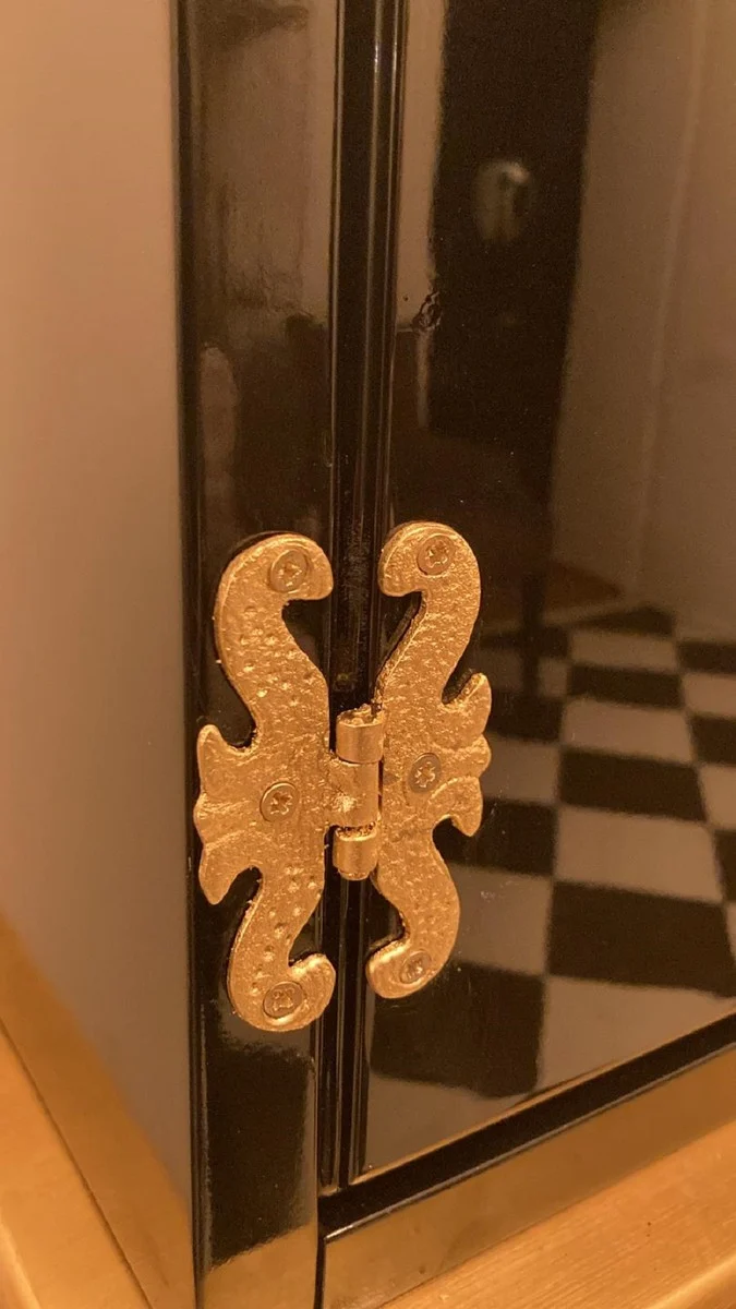 Pompöös by Casa Padrino Luxus Barock Barschrank Schwarz / Gold - Pompööser Barock Weinschrank designed by Harald Glööckler - Barock Bar Möbel - Edel & Prunkvoll