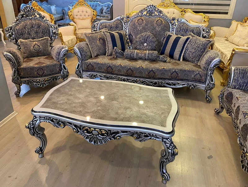 Casa Padrino Luxus Barock Sofa Mehrfarbig / Silber / Schwarz / Gold - Prunkvolles Wohnzimmer Sofa mit Glitzersteinen - Barockstil Wohnzimmer Möbel - Luxus Möbel im Barockstil - Barock Einrichtung