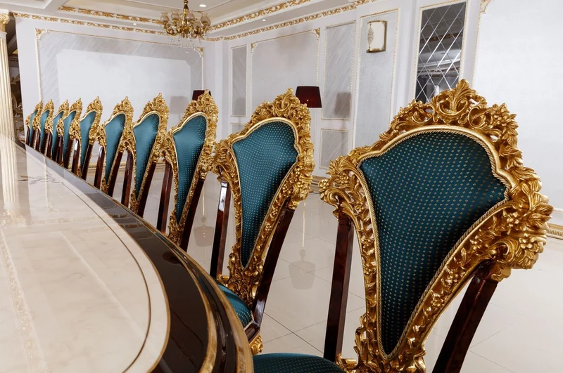 Casa Padrino Luxus Barock Esszimmer Set Weiß / Braun / Blau / Gold - 1 Barock Esstisch & 22 Barock Esszimmerstühle - Hotel Möbel - Schloss Möbel - Palast Möbel - Luxus Möbel im Barockstil