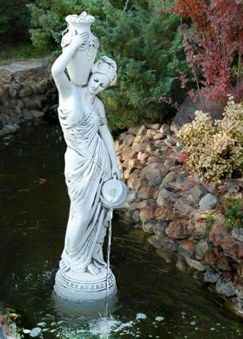 Casa Padrino Jugendstil Wasserspeier Skulptur Frau mit Vase und Krug Grau H. 135 cm - Elegante Wasserspeier Stein Figur - Barock & Jugendstil Garten Deko Accessoires